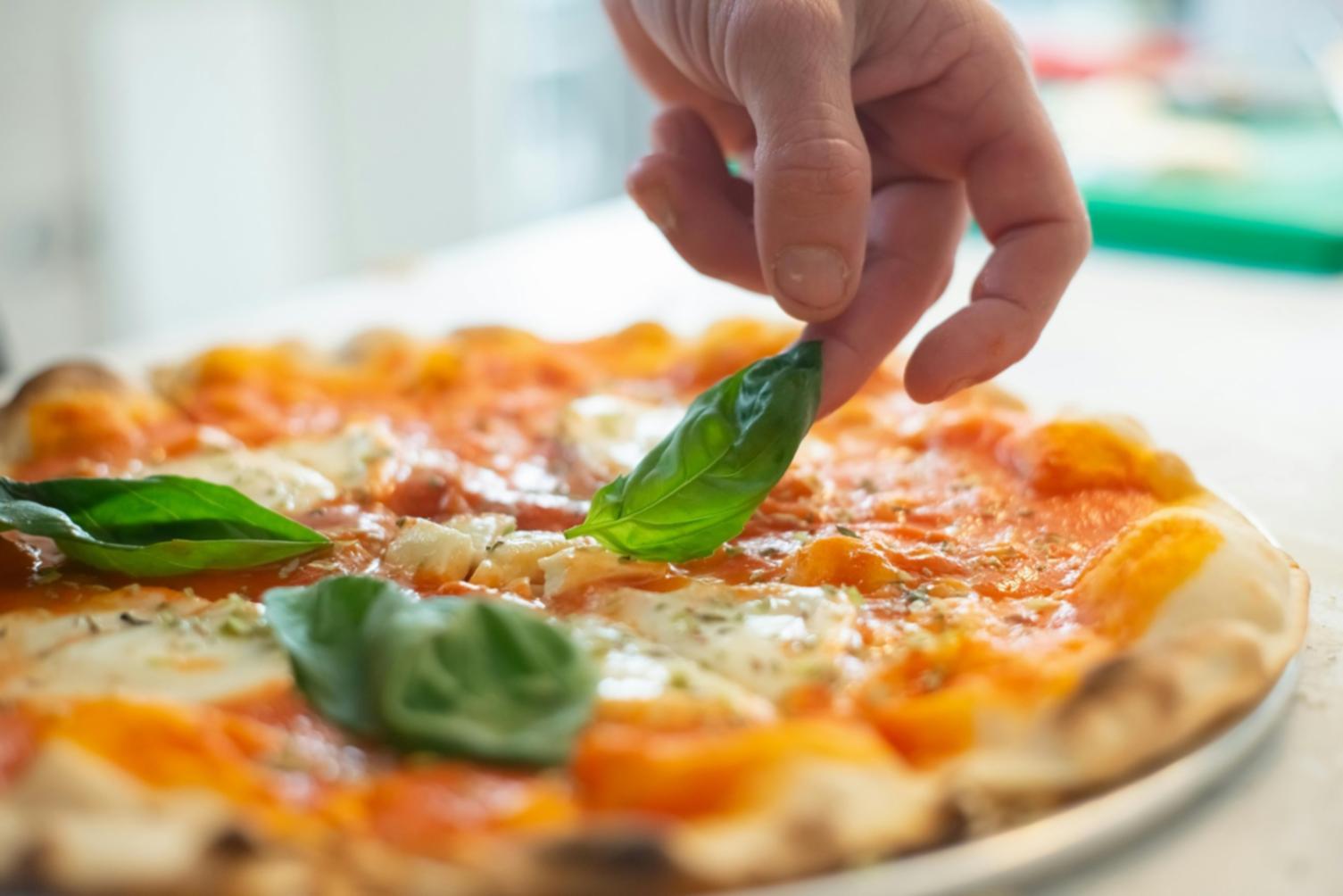 Techniques de cuisson précises avec contrôle de température